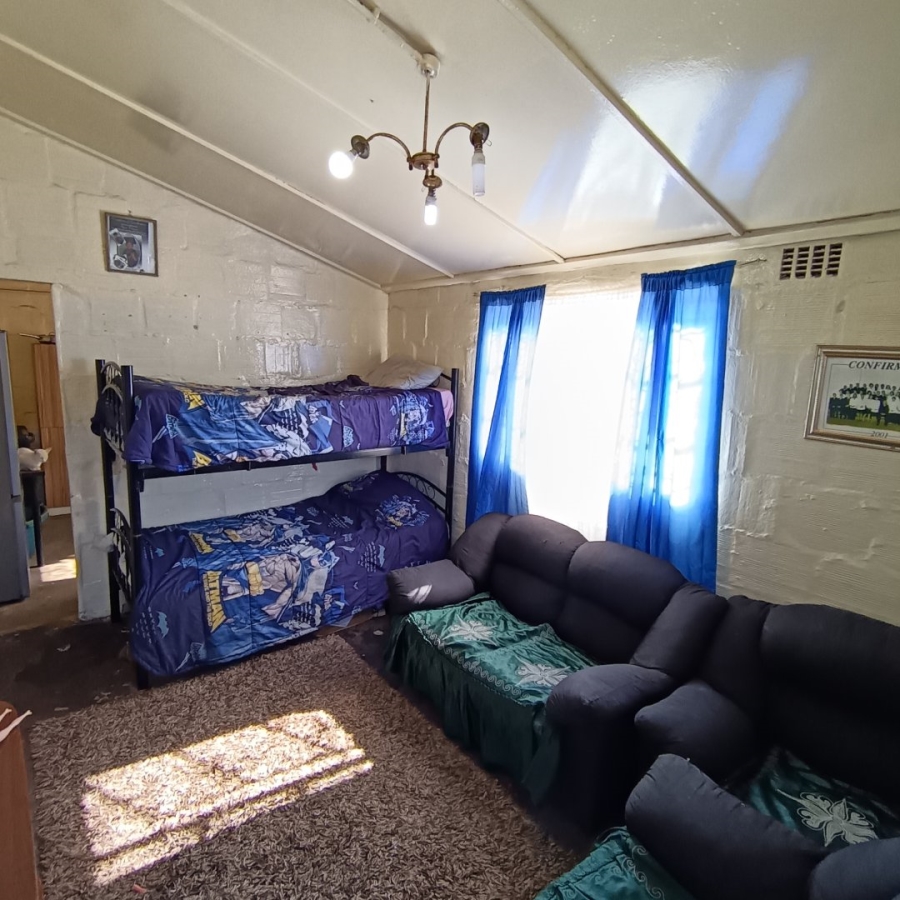 1 Bedroom Property for Sale in Matroosfontein Western Cape